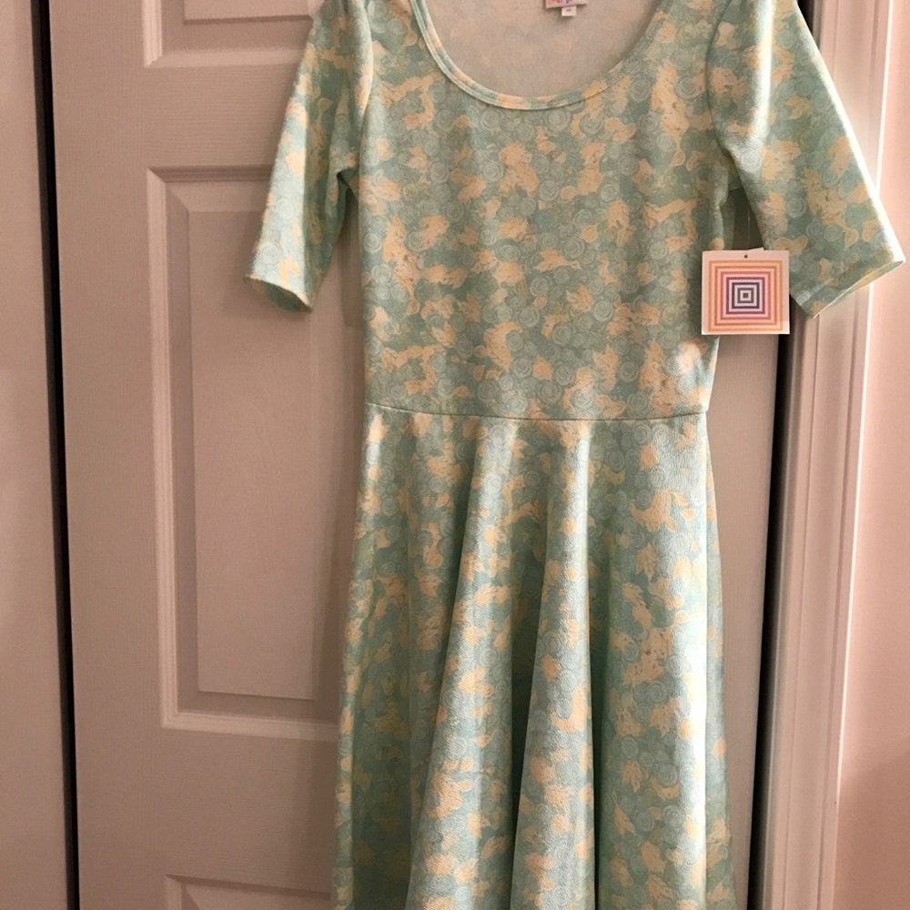 Lularoe Nicole dress, pastel colors, M